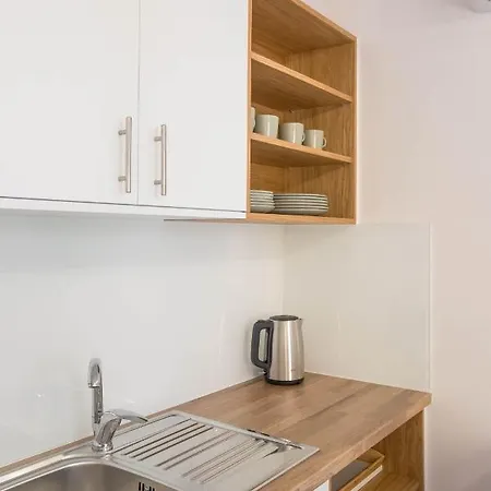 度假居 Lindas Convent Garden 2 干尼亞