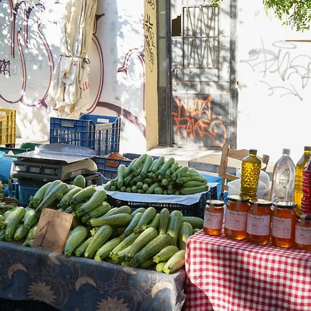 Lindas Convent Garden 2