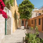Lindas Convent Garden 2 بيت للعطل *