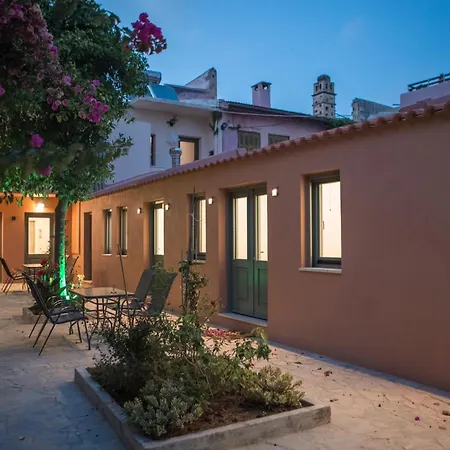 Будинок відпочинку Lindas Convent Garden 2 *